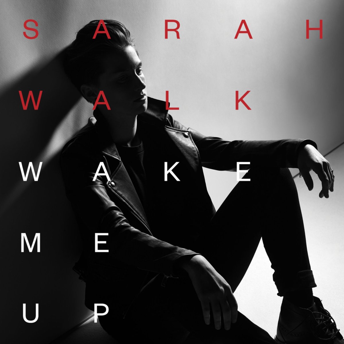 #HeadphonesMoment new from <a href="/sarah_walk/">Sarah Walk</a> 'Wake Me Up' - she's recently been on tour with <a href="/lauramvula/">LAURA MVULA</a> and playing live herself in Oct &amp; Nov