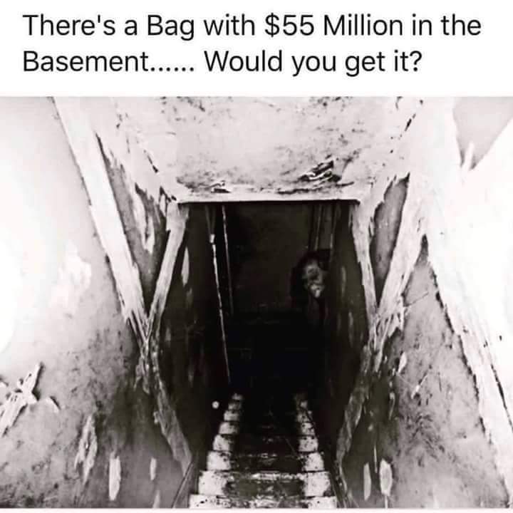 MohamedHill10's tweet photo. Ayatu El korsy and guess what bitch i'm a millionaire!! https://t.co/RdSafjNEUs