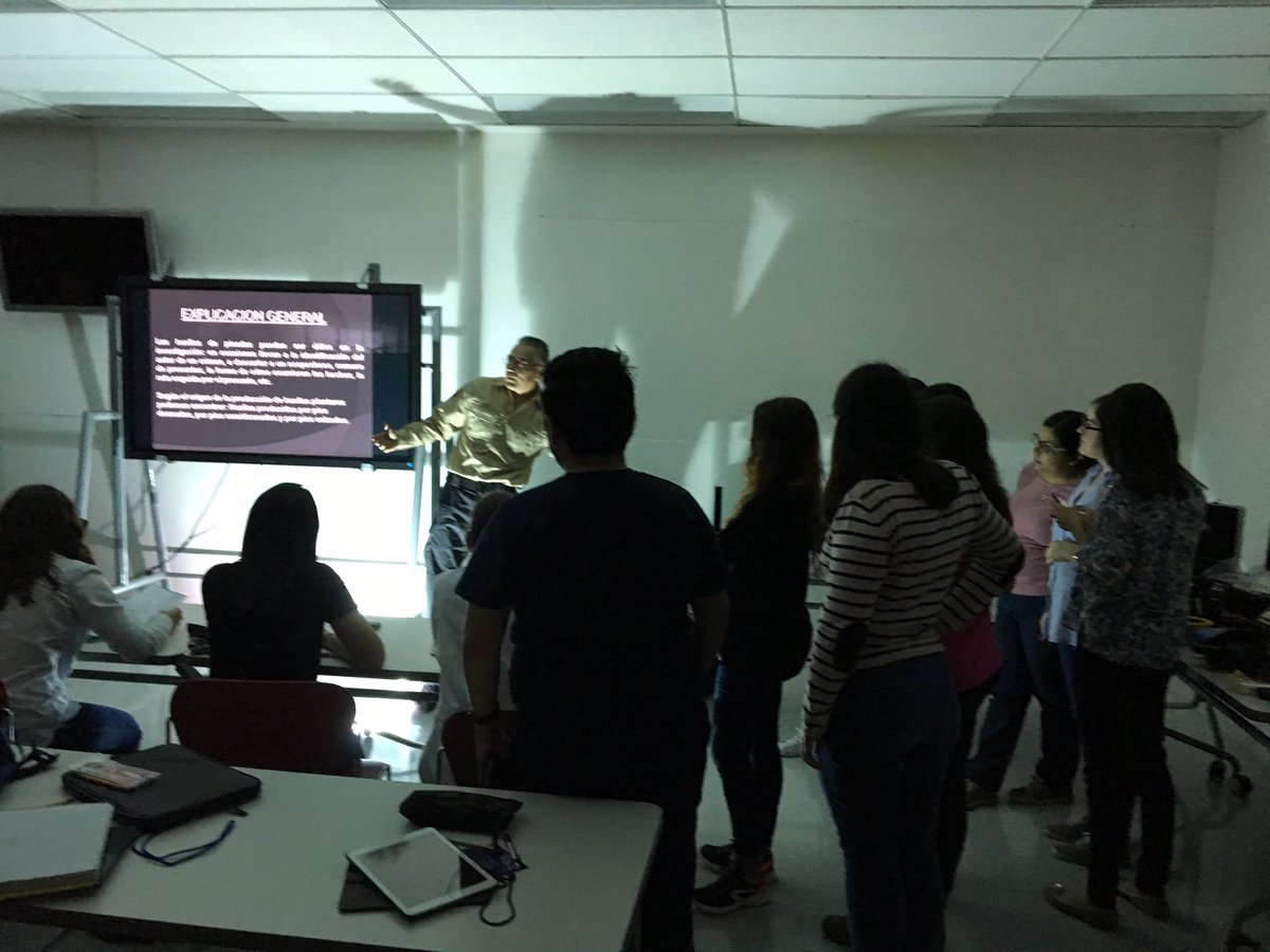 irmaerana's tweet photo. #Semanai 2016 #CSI_lab primer día, pláticas y visitas, Medicina forense y criminalística https://t.co/N8qn4eCYBx