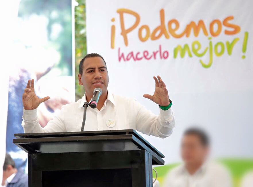 ramirezlalo_'s tweet photo. Renovados y más ciudadanos 
Contigo #PodemosHacerloMejor https://t.co/DbwPdgYaXs