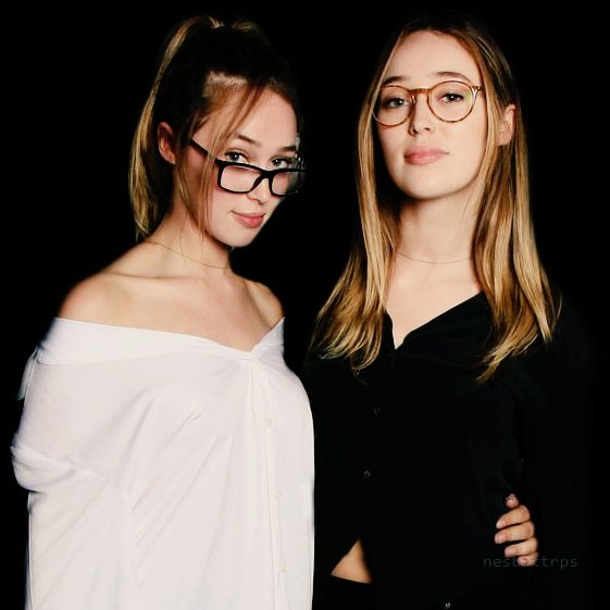 DebnamCareyArg's tweet image. SI ALGO NOS FALTABA ES DOS ALYCIA 😍😍😍😍😍😍😍 #BoomOut