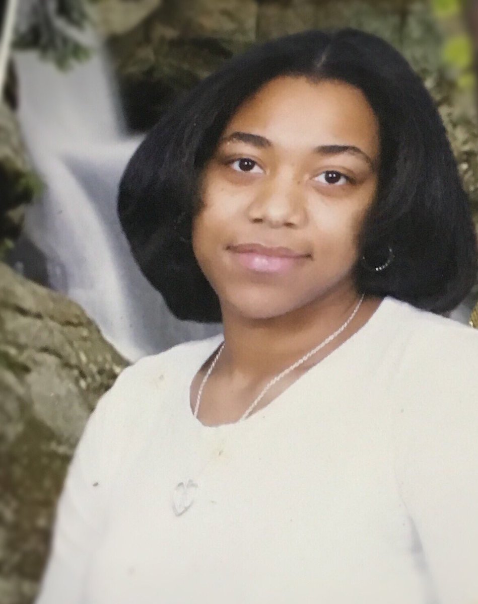 26yo Ranita Cannon was shot & killed while driving near 8 Mile & Greenfield last night, leaves behind 1 year old son