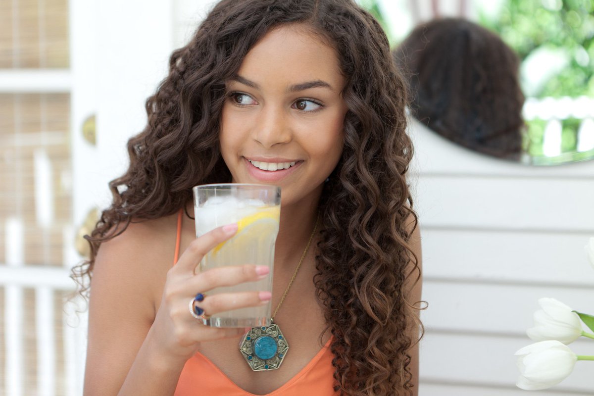 MerleCurran's tweet image. Do These 3 Things at Every Meal to Reduce Bloating - amazingfitnesstips.com/do-these-3-thi…