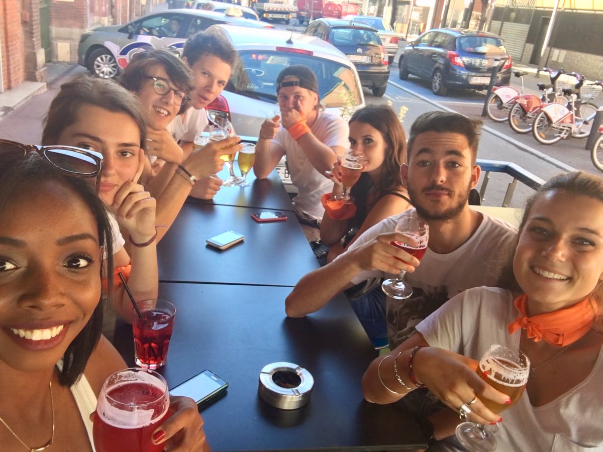 melissamti's tweet photo. Pause avant la reprise #ISCPA #Toulouse #TeamCampusIGS #equipe8 #cohesion https://t.co/4N86WokjjV