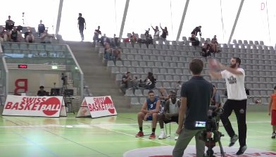 Watch this incredible throw from swiss basketball player Florian  Steinmann!    facebook.com/indoorsports.c…