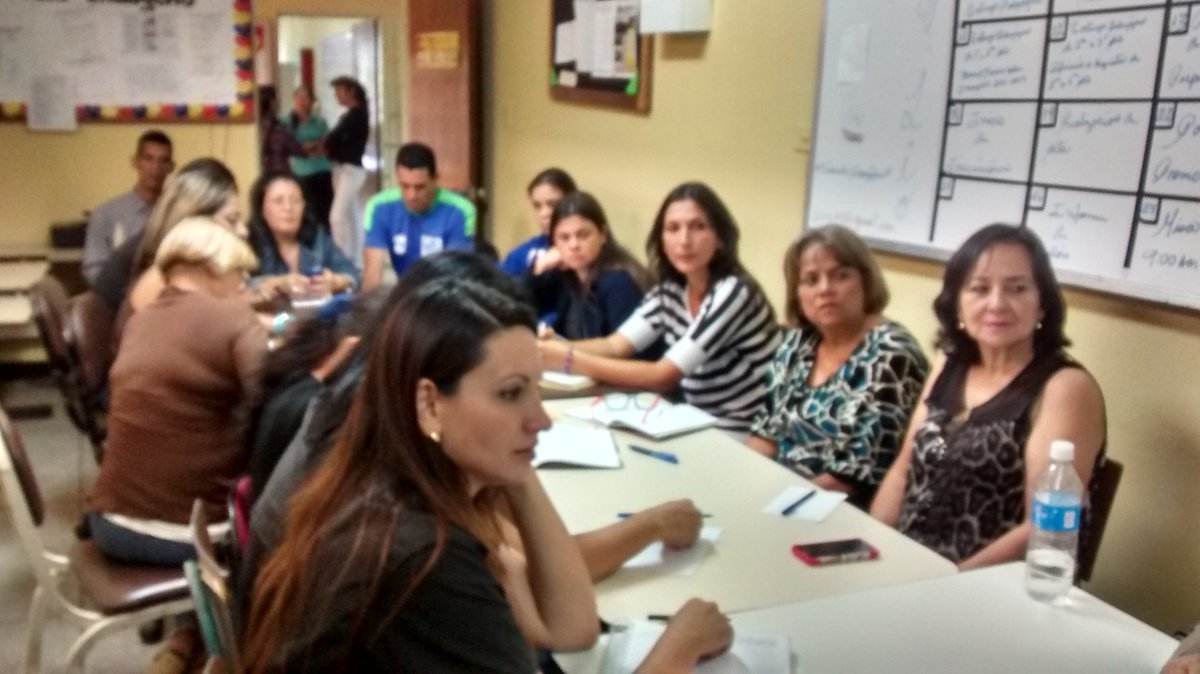 Reunión Equipo Técnico Docente <a href="/SilvaEleazarL/">Eleazar López Silva</a> <a href="/dfs25sc/">dfs25sc</a> <a href="/MunicipioSC/">SalaSanCristóbalZET</a>