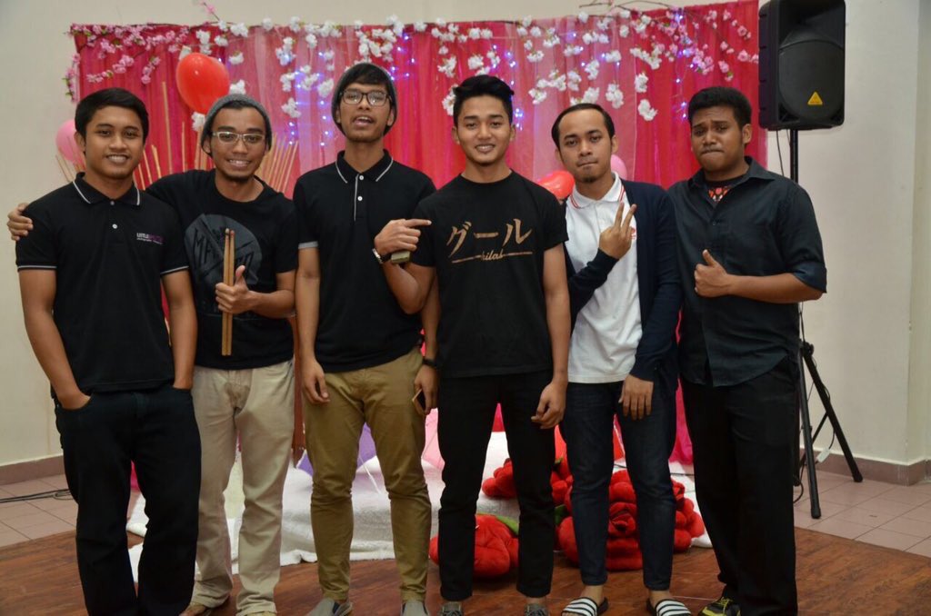 asfaiznism's tweet photo. Barisan idola #jad15 https://t.co/Tm0o89Rj4m