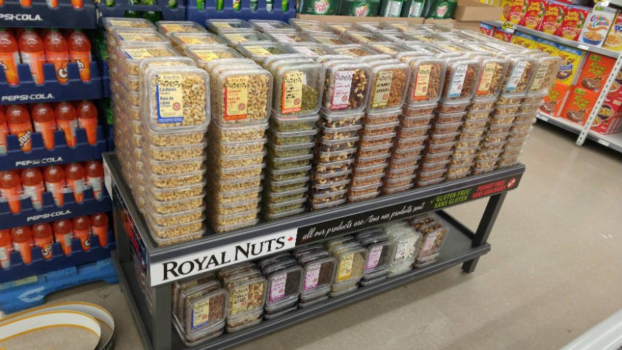 Royal_Nuts's tweet image. BIG NEWS! Look for us in your local @FreshCoHelp store.