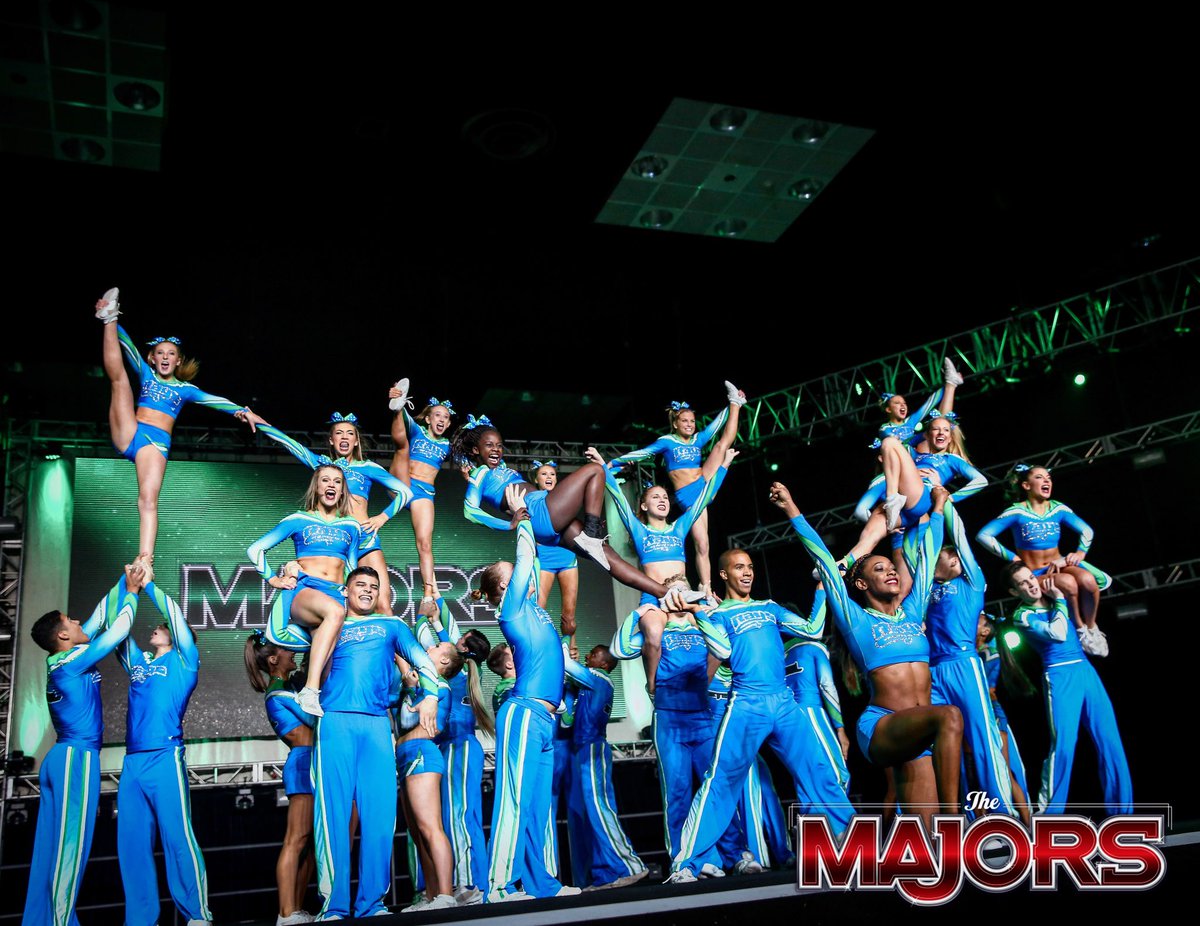 Just a little something for your Monday! This season is right around the corner!!! 😍😏🤗🙌🏼 #MAJORSMonday #MotivationMonday 🗓☝🏼️❣️