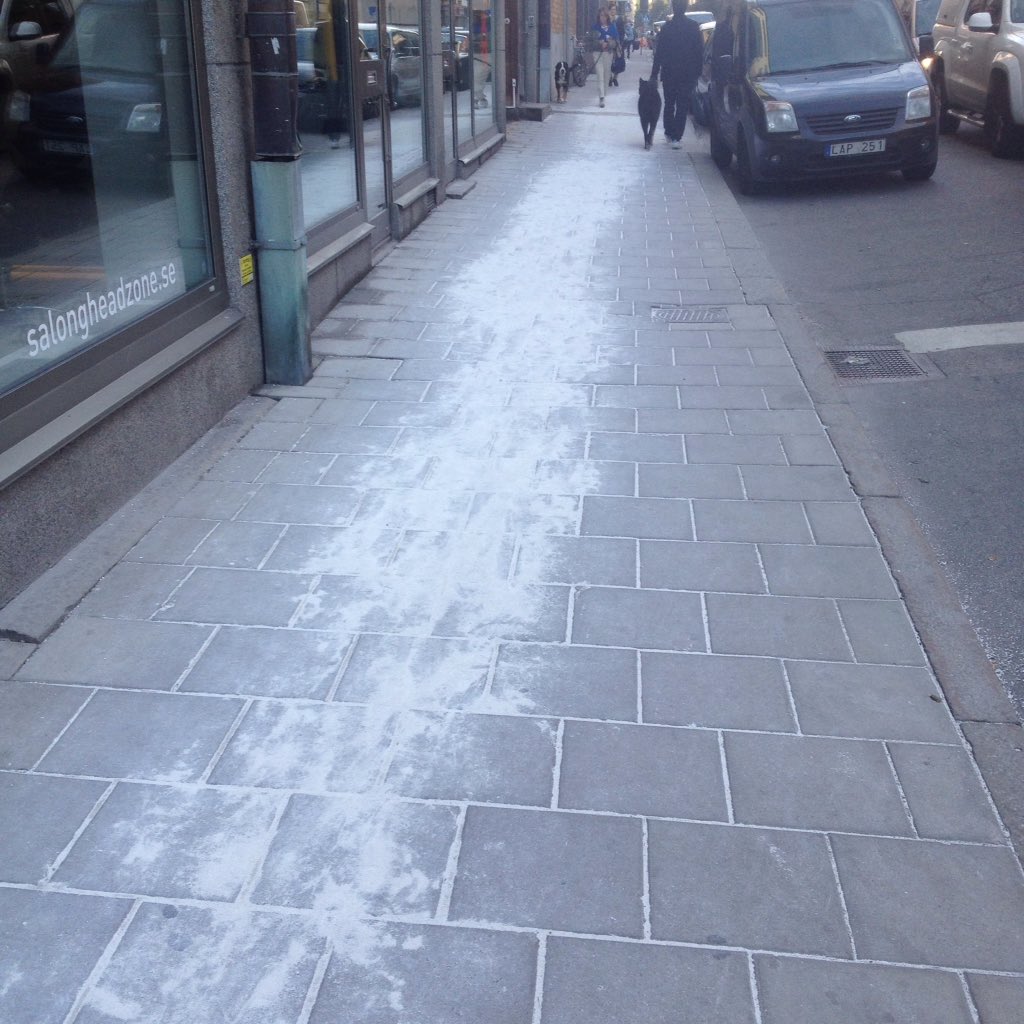 Isak_Jansson's tweet photo. Dom säger att knarket flödar på Stockholms gator, men det här är bara löjligt. https://t.co/kQwsOgbrdu