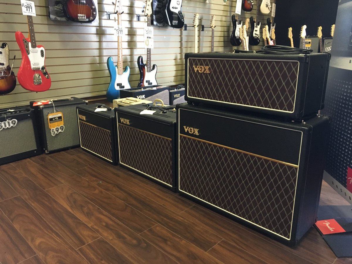 VOXamps's tweet photo. Spotted some #VOX gear on the road this weekend! https://t.co/DBCNpVGz0Y