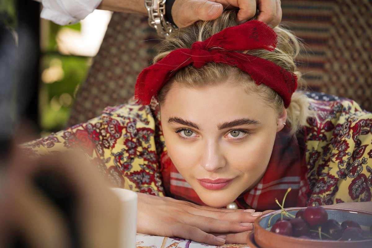 ChloeGMoretz's tweet photo. https://t.co/iFrdtUIUxi