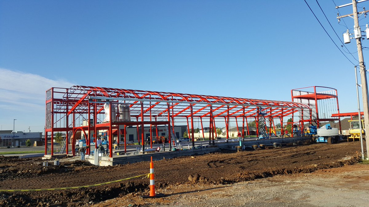 RBI_Structures's tweet image. RBI is underway erecting a new @tommycarwash in Joplin, MO