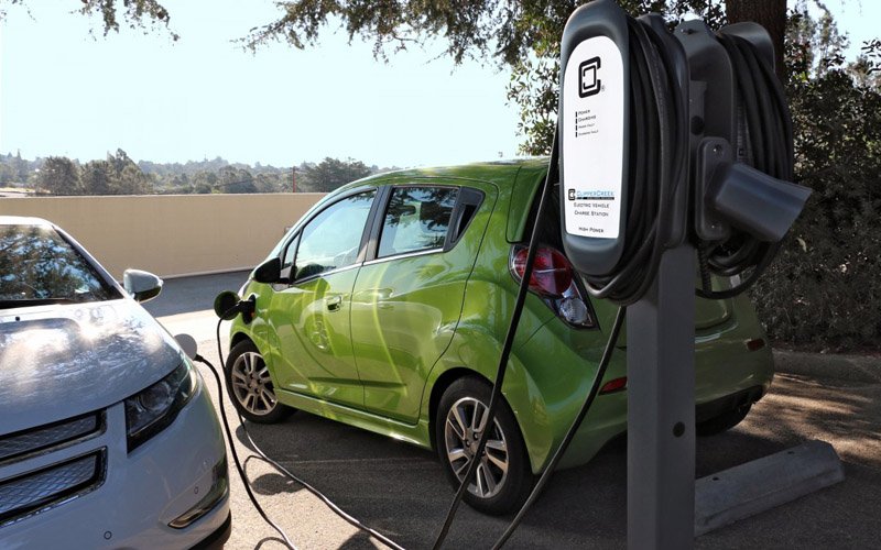 eCycleGarage's tweet image. Need two 32A charging stations off one 40amp service? ClipperCreek releases the Share2 HCS-40. tiny.cc/nc06ey #clippercreek #level2