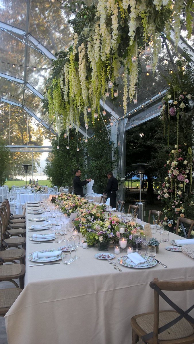 A beautiful detail of Daryush&amp;Lea wedding! Again a #dreamwedding at Villa Erba! #lakecomo <a href="/rattiflora/">rattiflora</a> @blunotteventi #fenicecatering