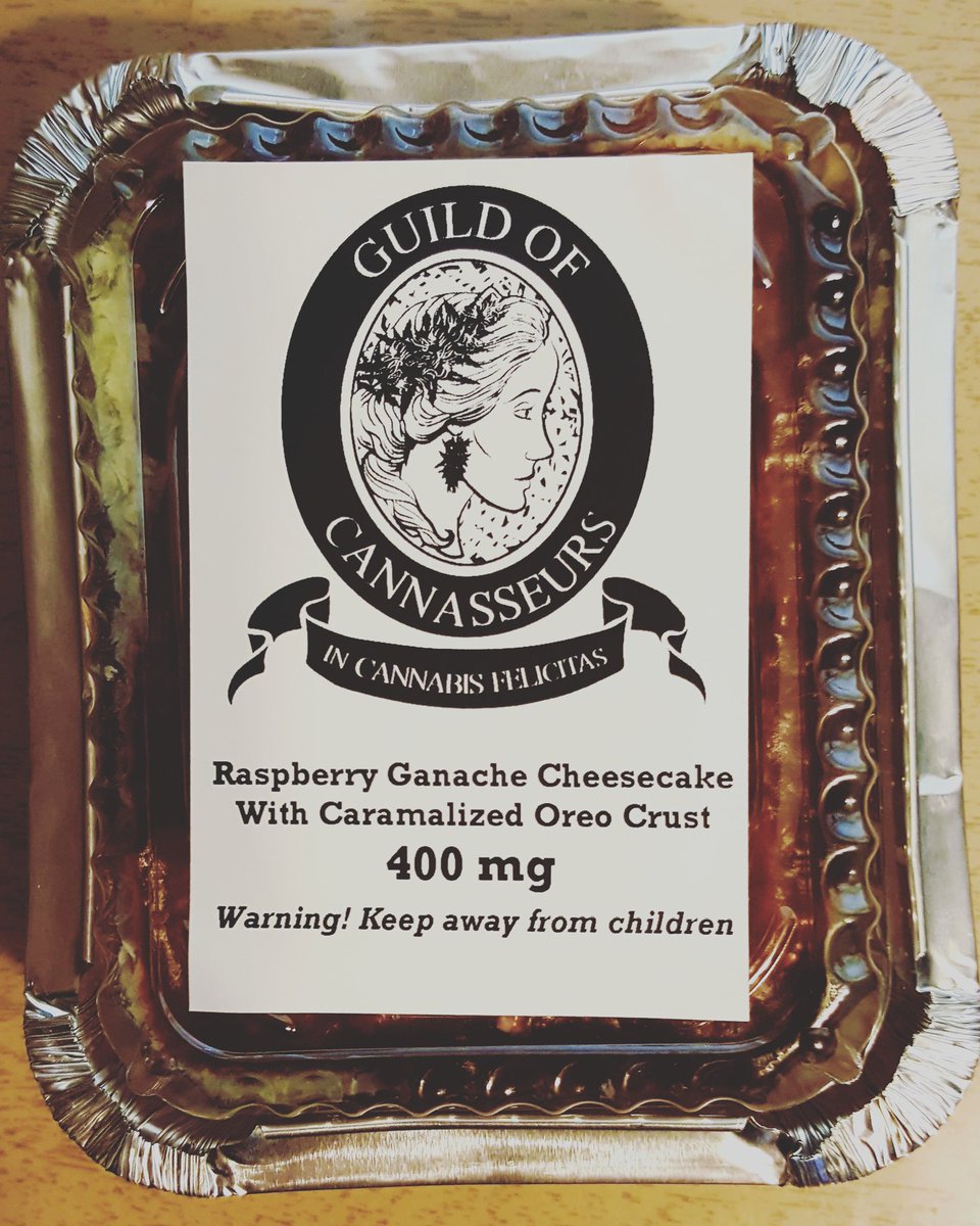 GuildOfCannabis's tweet photo. Raspberry Ganache #Cheesecake so rich it has #WhitePrivilage. #400mg #Cannabis #Cannasseur #HighSociety #Medicated https://t.co/YZDVc1Ls5m