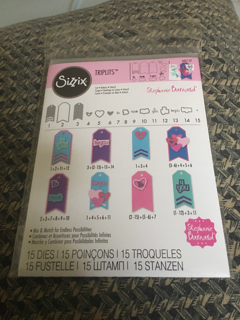 UKGirl1080's tweet image. Time to play on this Monday. #Sizzix #TagDies #Cardtime