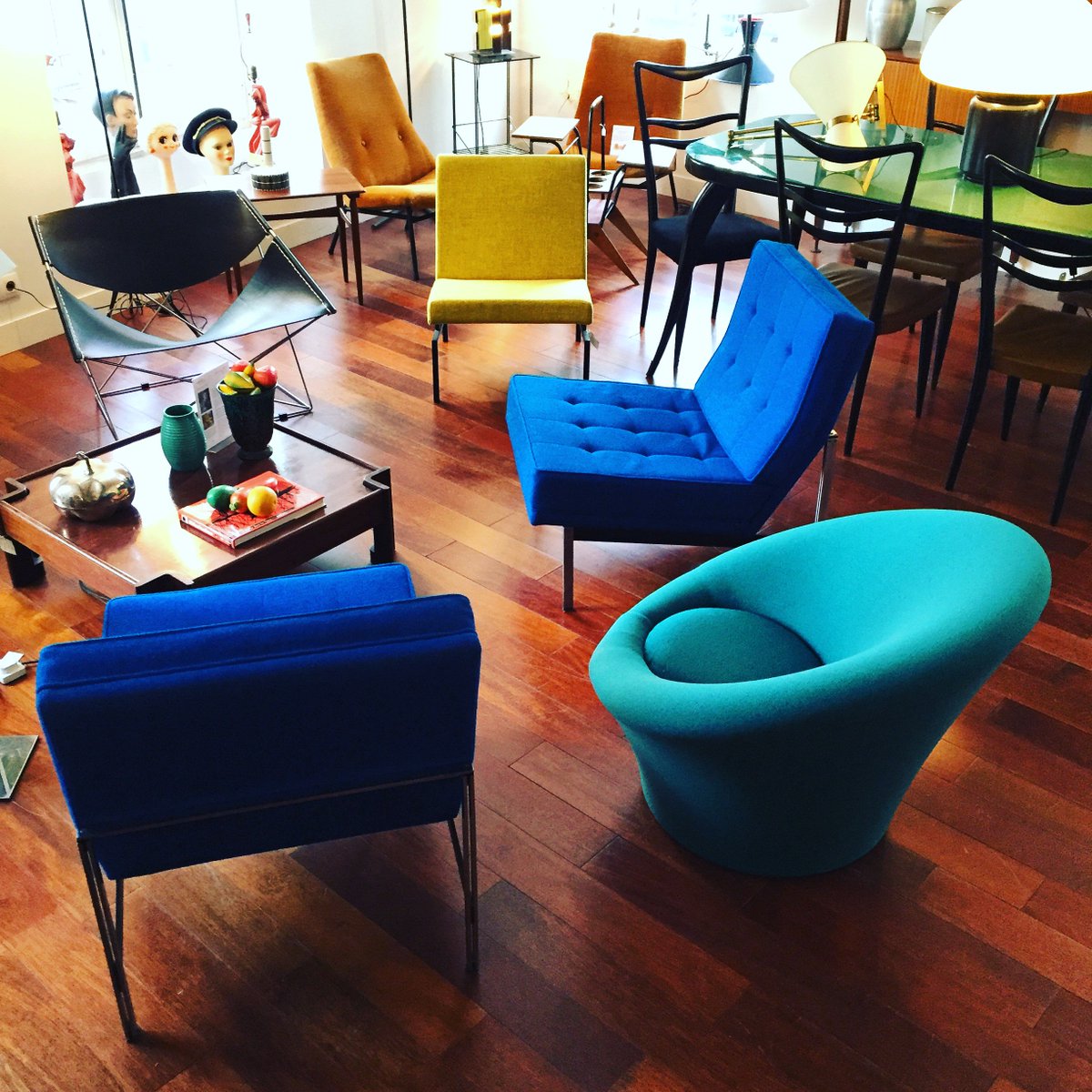 #Vintage #ForSale > furnitures and lamps signed #Motte, #Guariche, #Knoll, #Paulin, #Martinelli, #Buffa etc > sales@design-only.com