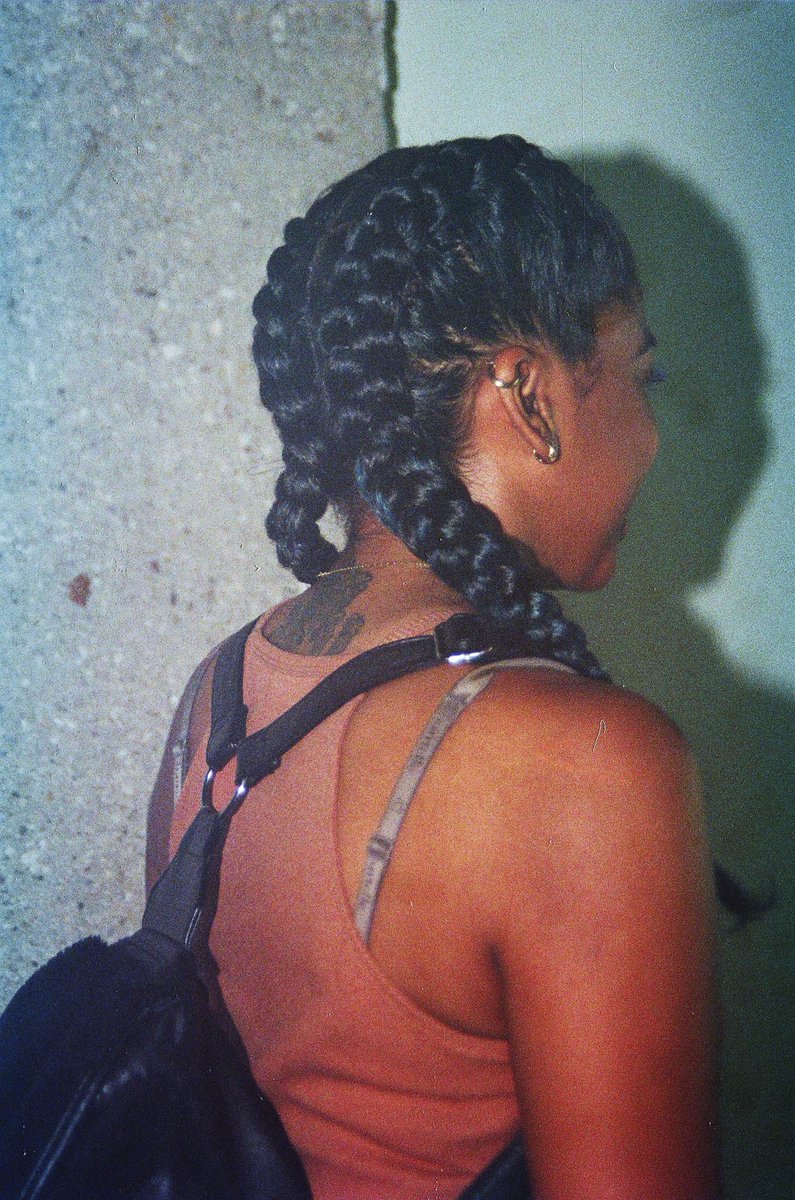 Le6b (@le6_b) on Twitter photo #COIFFURE
tresses & couleurs éphémères H/F avec <a href="/Santamarijuanna/">Santa Marie juana</a> vendredi
Plus d’infos : goo.gl/NwTjOQ #COIFFURE
tresses & couleurs éphémères H/F avec <a href="/Santamarijuanna/">Santa Marie juana</a> vendredi
Plus d’infos : goo.gl/NwTjOQ