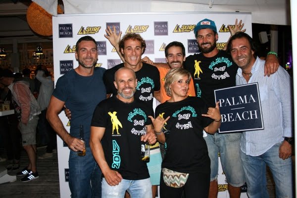 mallorcadiario's tweet photo. El campeón del mundo de Streetboard apadrina el regreso de #SurfAction #@@palmabeach_ https://t.co/sQghiAeQUj https://t.co/x4IDOJVKrF