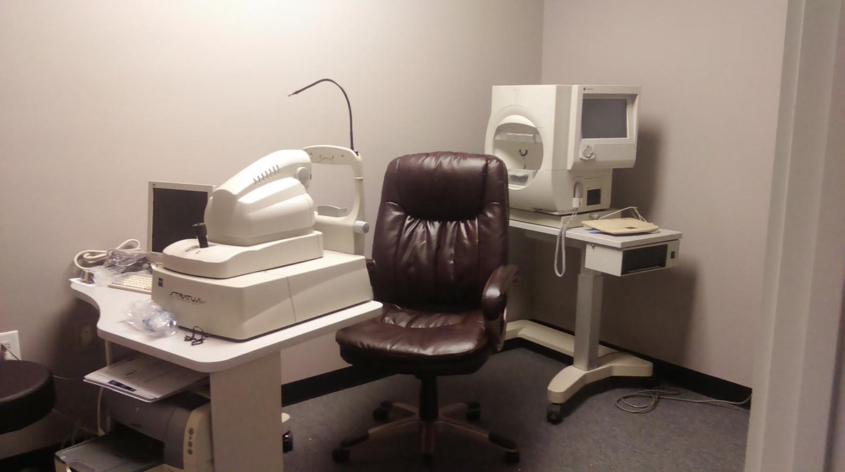 Sight2See2's tweet photo. We are so close to being done and with so much progress being made, I hope the next set of pictures has patients in them! #secondlocation https://t.co/XWQDJT6eN6