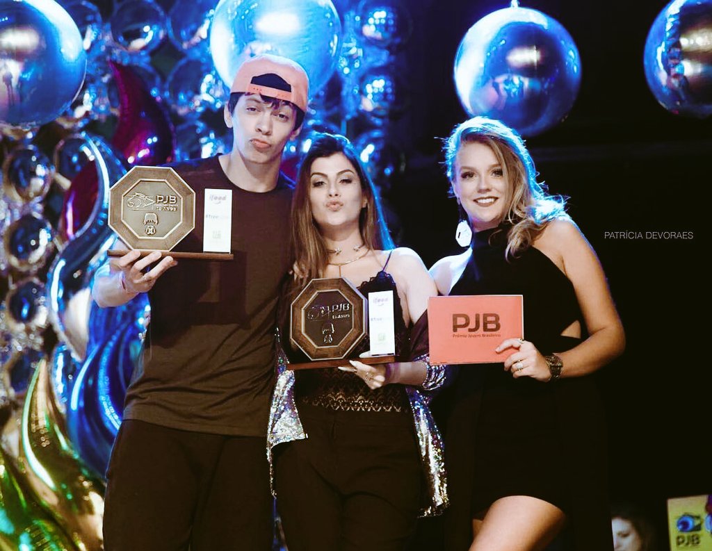 donodomundols's tweet photo. Os melhores!! 💖👊 #PJB2016 (@nahcardoso @juliococielo @gabrielalopes) https://t.co/R3fwHsyaAc