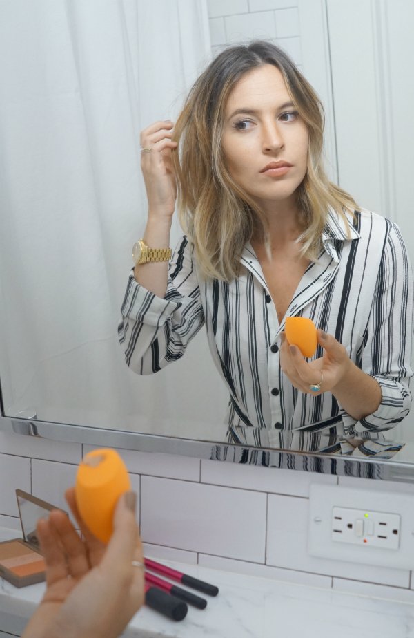 FindInfluence's tweet photo. We loved reading about @OhSoGlamBlog's beauty routine with @RealTechniques! https://t.co/q2HV493HKC #MeettheMiracles https://t.co/D7PW6zSMvZ