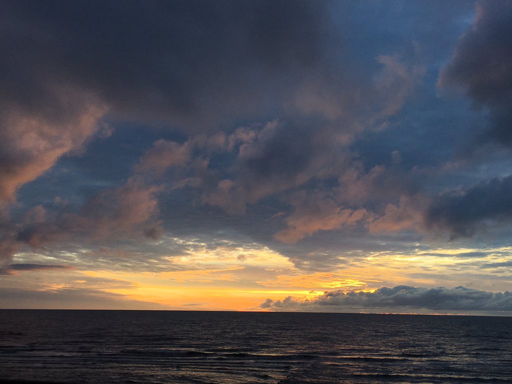 Isn't that a #beautiful #seaview after a #rainy grey day 😊