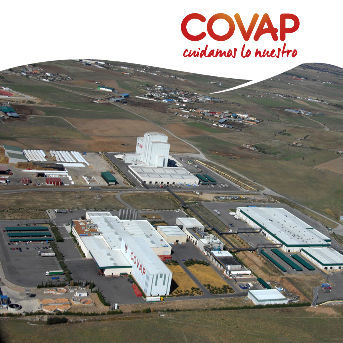 Covap's tweet photo. Desde arriba todo se ve diferente, ¿no crees? #IndustriaLacteaCOVAP, #CTCCOVAP, #AlimentaciónAnimalCOVAP https://t.co/71hG9VzSZF https://t.co/FXKzqvOoAO