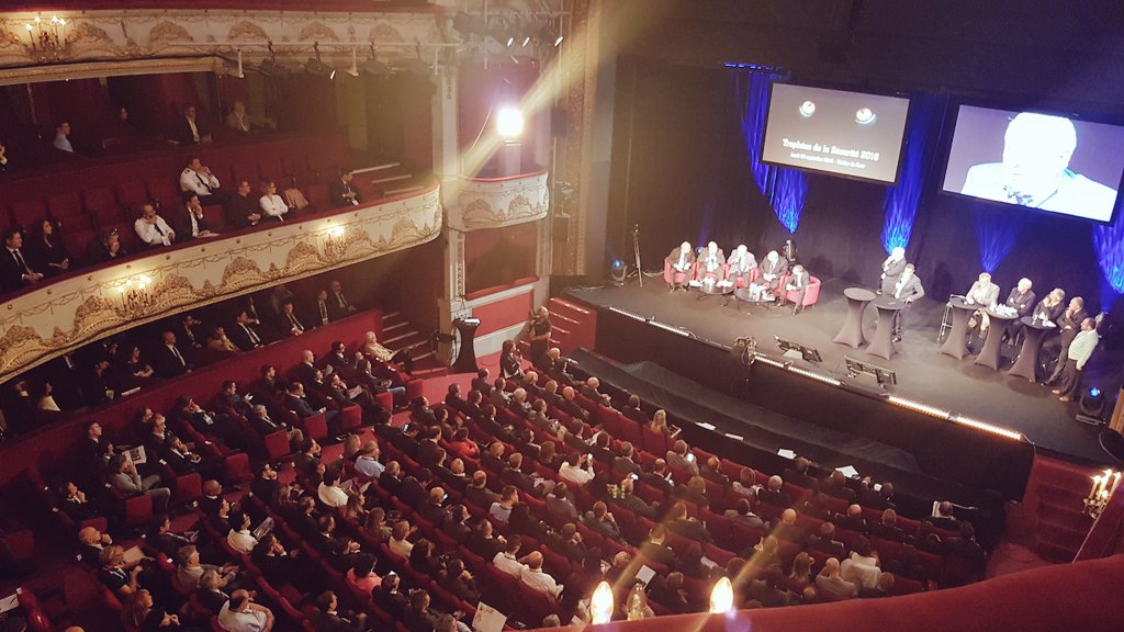 Republik_SECU's tweet photo. 26 septembre 2016 #TropheesSecu2016 https://t.co/Aq4D6feOfr