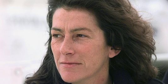 « La voile est un sport dans lequel la femme peut s’exprimer, avec sensibilité et ténacité. » Florence Arthaud #WomenSports <a href="/Fd_F_Arthaud/">Fd Florence Arthaud</a>