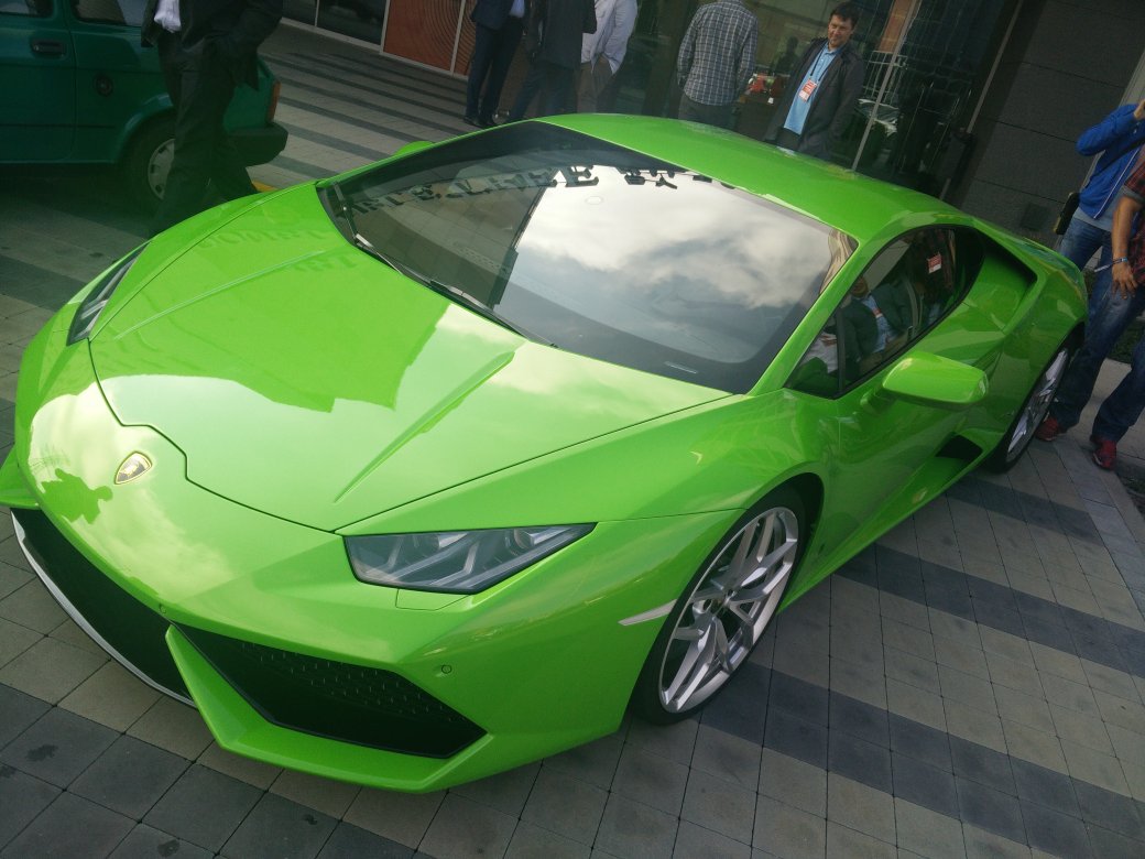 KubaAtOVH's tweet photo. #PLNOG17 where IT ppl meet and give a ride to friends :) thx @sylwester__ for the feeling of this powerful v10! https://t.co/cJao8cx2E7