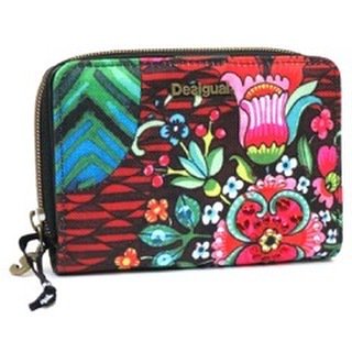 TopazSunStyle's tweet photo. Small French purse by #desigual with sequins, rhinestones and a pretty floral print. #frenchpurse #itsnotthesame #f… https://t.co/ODDwBSFWJL