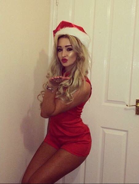 FootballsWomen's tweet photo. RETWEET if you love Laura Merrin 👌⚽️

@LauraMerrin https://t.co/3FZcFV0FOX