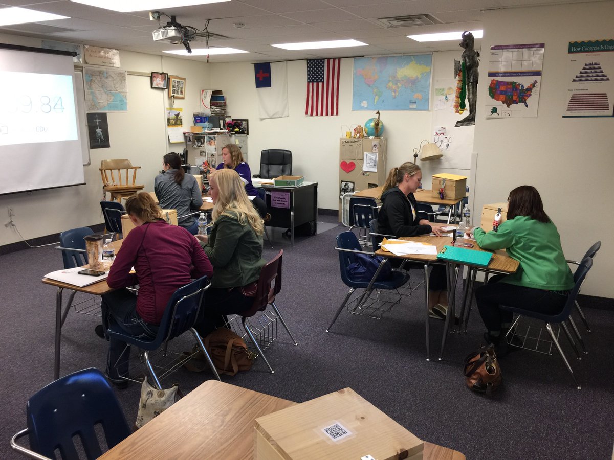 EduTechND's tweet photo. Kelly &amp; Jeremy presenting another #breakoutEDU session this afternoon at #connectmdec #edutechnd https://t.co/IZ4YCJv9Qj