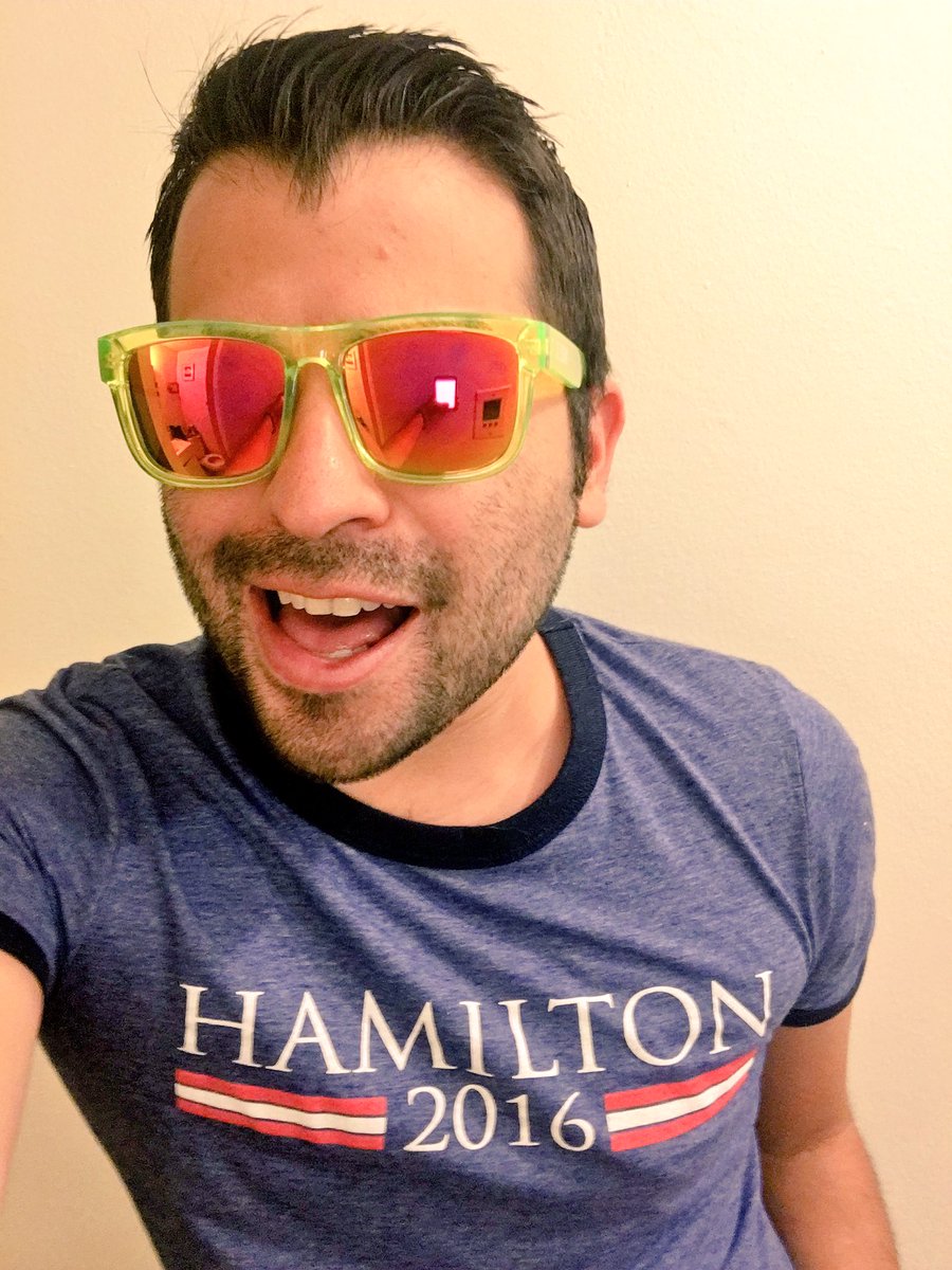 ArmandoGJR's tweet photo. The NY Debate is tonight so my shirt is all political and stuff. @HamiltonMusical #HamilSwag https://t.co/eJ0ZxOmQKi