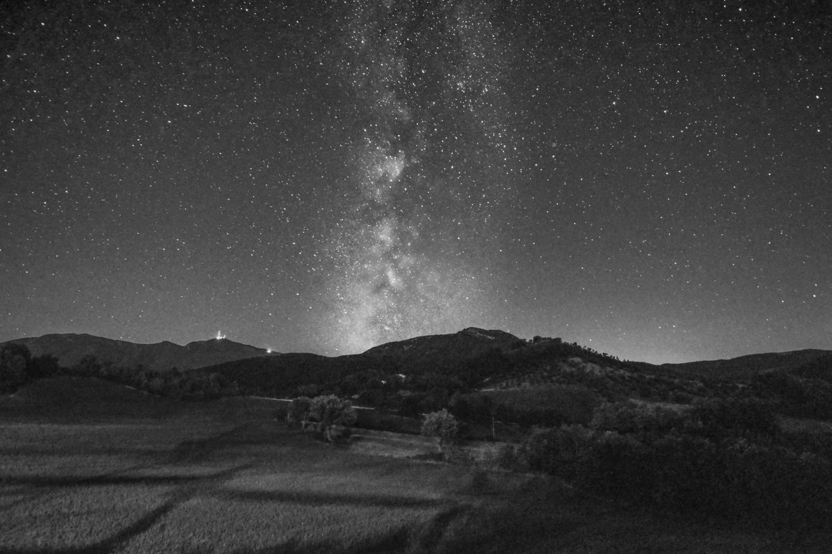 Pietro Francia (@pietro_francia) on Twitter photo A summer milky way under the dark sky of Acqualagna, Italy. Nik D7100, Nik 12 mm f/4; 25 sec exp, ISO 1600. <a href="/TheUniverse_TM/">The Universe</a> <a href="/ObservingSpace/">Observing Space</a> A summer milky way under the dark sky of Acqualagna, Italy. Nik D7100, Nik 12 mm f/4; 25 sec exp, ISO 1600. <a href="/TheUniverse_TM/">The Universe</a> <a href="/ObservingSpace/">Observing Space</a>