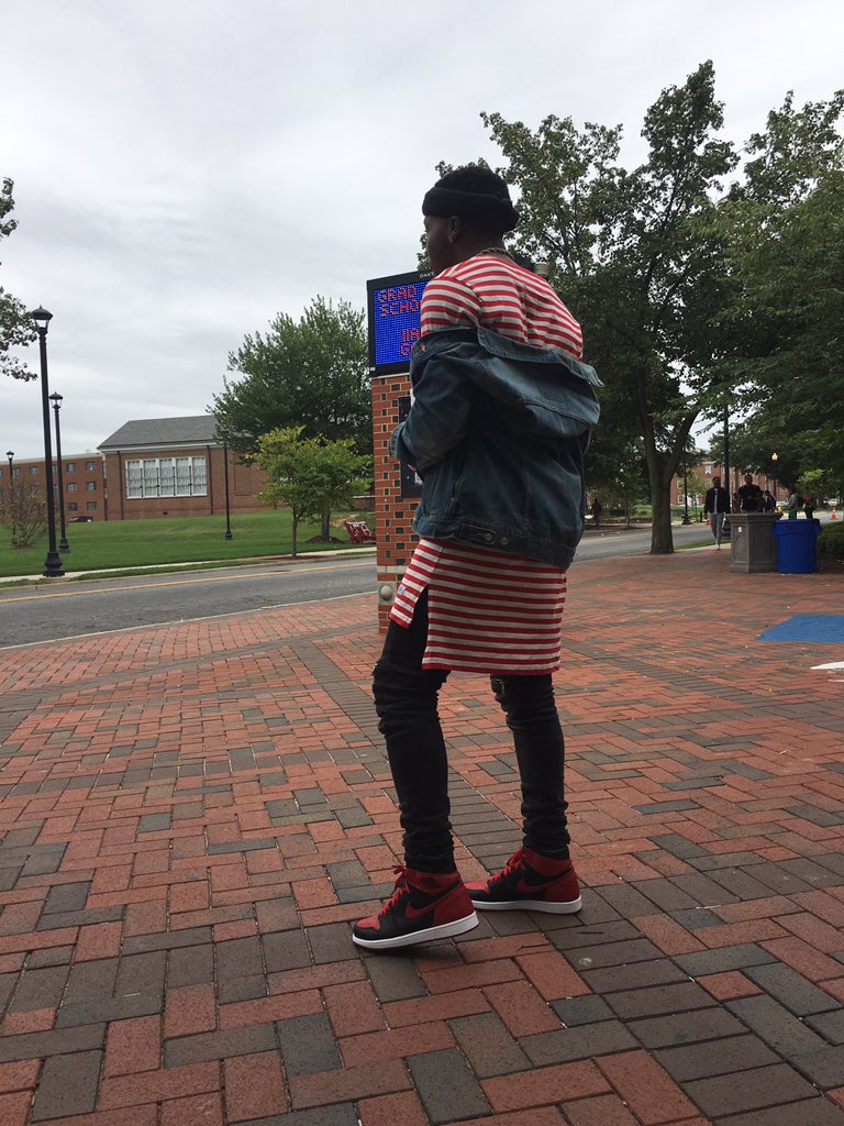 _diorpaint's tweet image. Show y'all swag for my burnt day ☑️ #lostkeyco