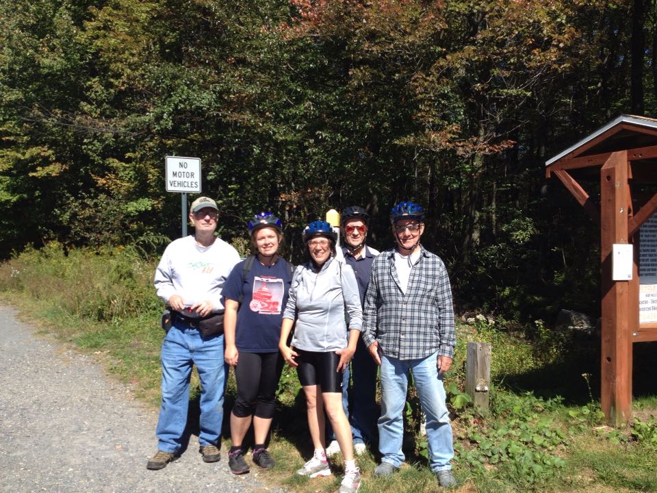 Rails2Trails's tweet image. It was beautiful on Sunday for our bike ride with KAZ! Thanks to those who enjoyed it with us