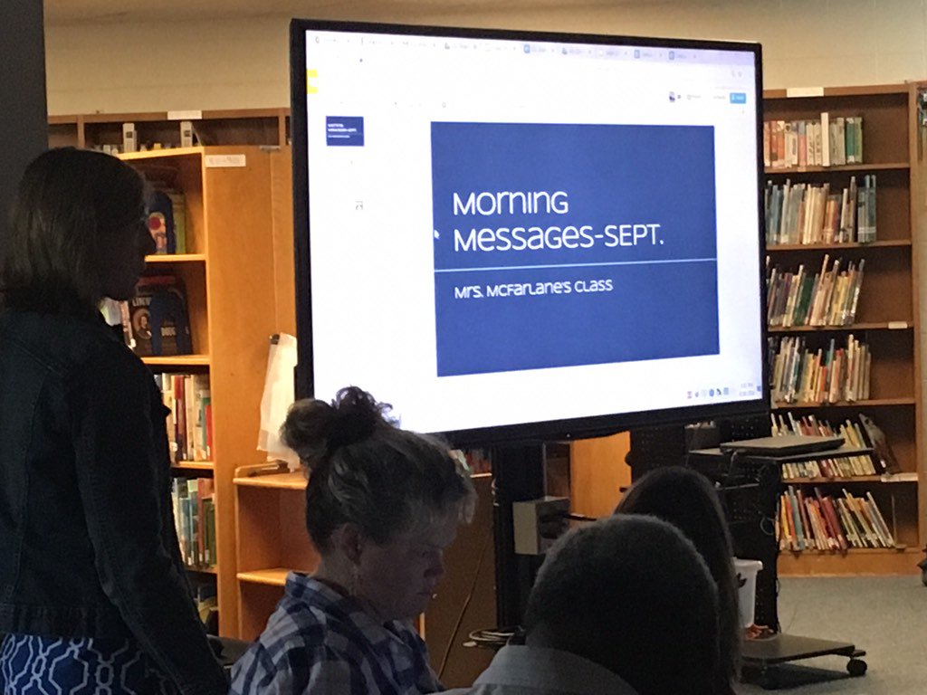 smblock16's tweet photo. Tech tips, tricks, &amp; sharing on classroom use becomes part EVERY PD at Shorewood!  @ShorewoodES #GoG1 https://t.co/AaROfNO4nu