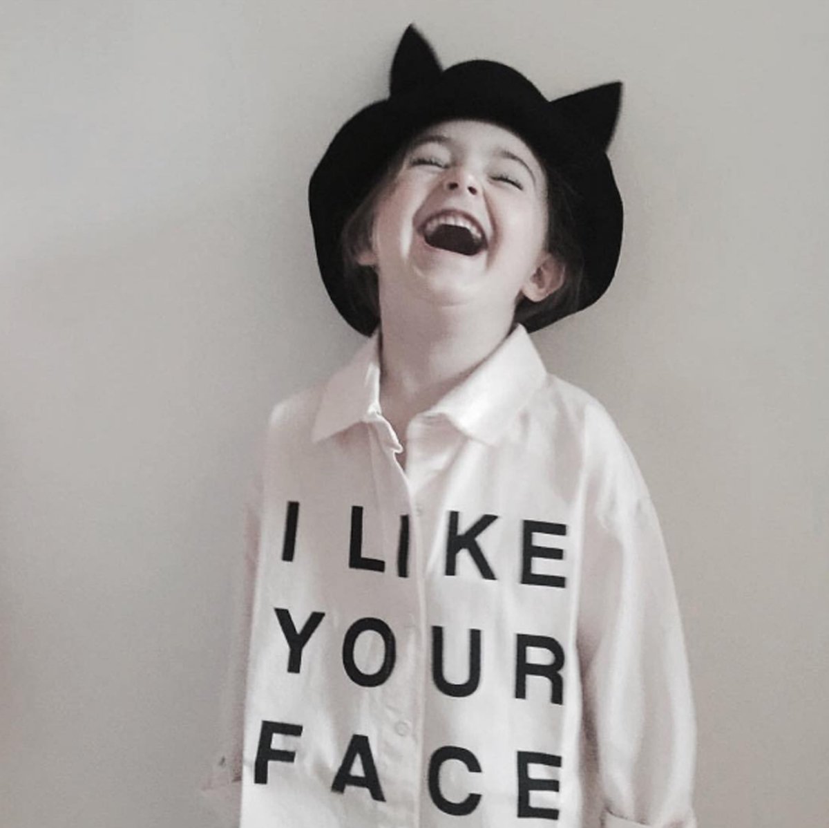 sensibleclothes's tweet photo. Dresses should be buttoned at front https://t.co/aaorAjvDQn #parenting #kidswear #motherhood #kids #fatherhood #mum #toddlerstyle #ministyle https://t.co/5sllFCnhOk