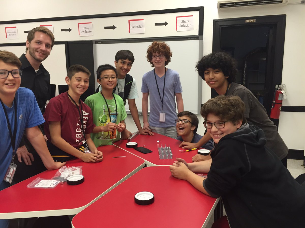 WeehawkenTSD's tweet image. #Weehawken HS Robotics Club getting right to work! @ZywickiR @WeehawkenSTEAM @FAmato53 @TonyColasurdo @RobFerullo4 #WeeBuild #WeeAreHawken