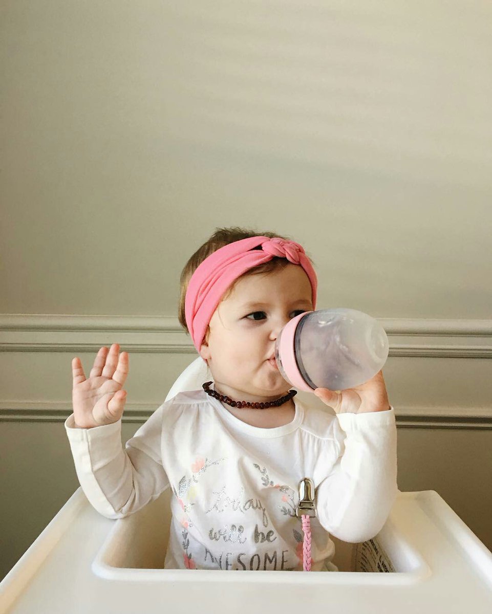 ComotomoUK's tweet photo. Let's start the week like this little Miss.Independent! 💪🏻 #mondaymotivation https://t.co/MG27fxreel
