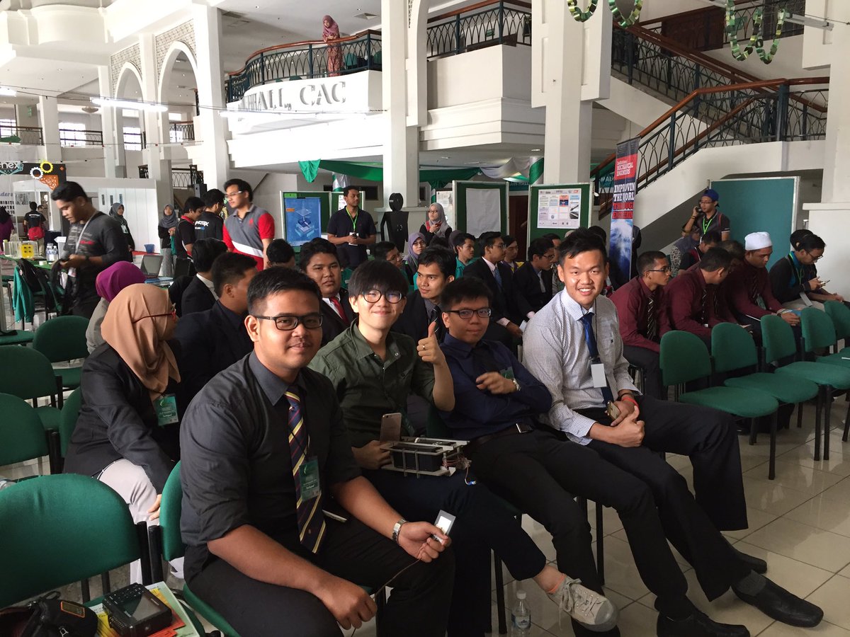 Vindrec18's tweet photo. Team UTM gaisssss !
#Wovecpower #Poweredby #cuboidsolutions https://t.co/rNdNe52ogM