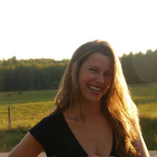 causemetics4bc's tweet image. Sigrid from @sigridnaturals says, "I developed Warrior Woman Healing Salve specifically fo… ift.tt/2cYJgq2