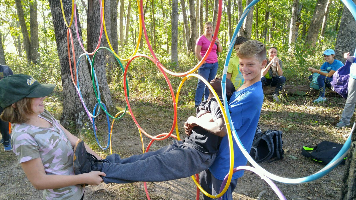 tfarran_MHE's tweet photo. Team building activities! https://t.co/Z7uMBXP7pO