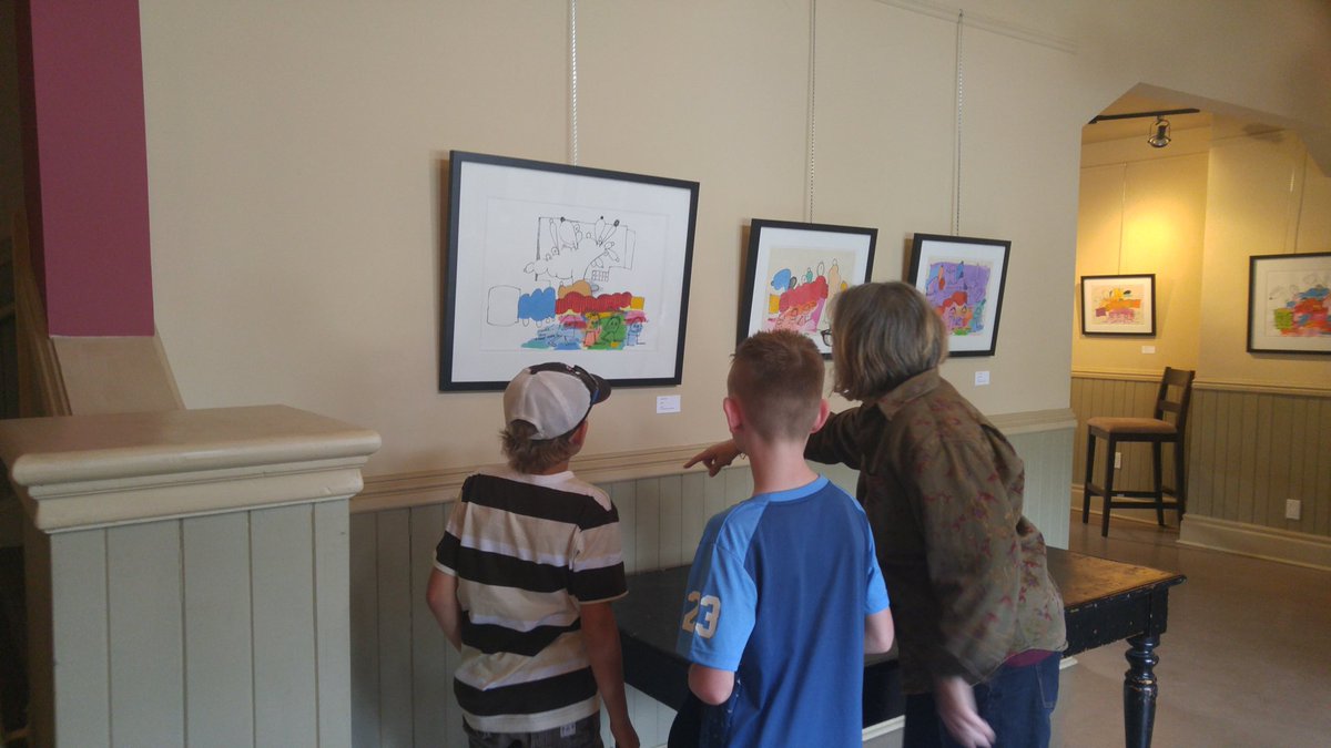 Grade3_4WPS's tweet photo. Our first class trip to the @WaterfordOTH Art Gallery to see @DavidSamila's art show.What do you see?What do you feel? #kathrynhoggisthebomb https://t.co/1nv7IJ925E