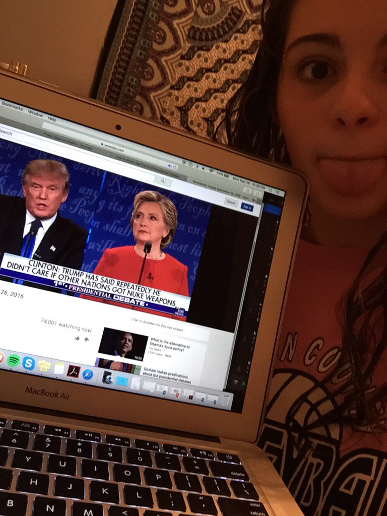 Sarah_anne200's tweet photo. @PVtravelBug Debated issues aside, Hillary is simply the more qualified and experienced candidate. It really shows. https://t.co/IyWyzyHiZA