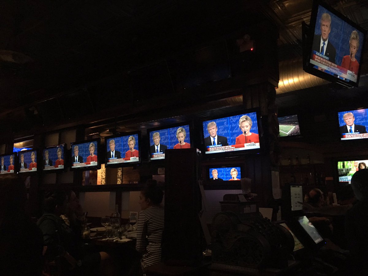 Yes, im still allive and #debates are amazingly entertaining!