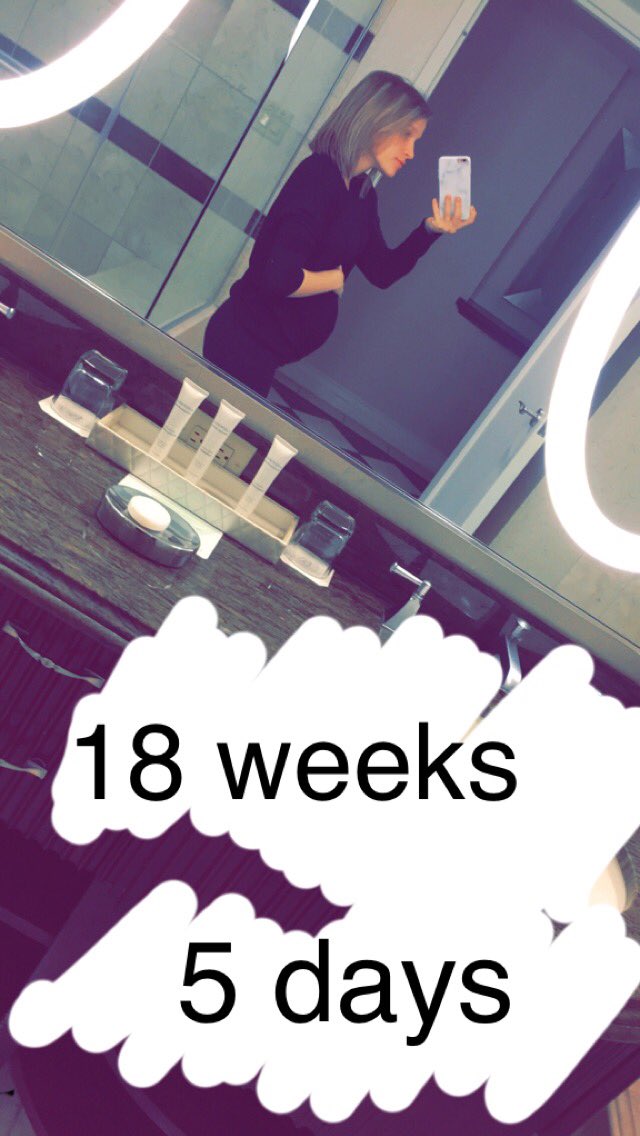 Okbabyyt's tweet photo. A little late this time but hey that's okay 😂 https://t.co/R7fSzF9WJK